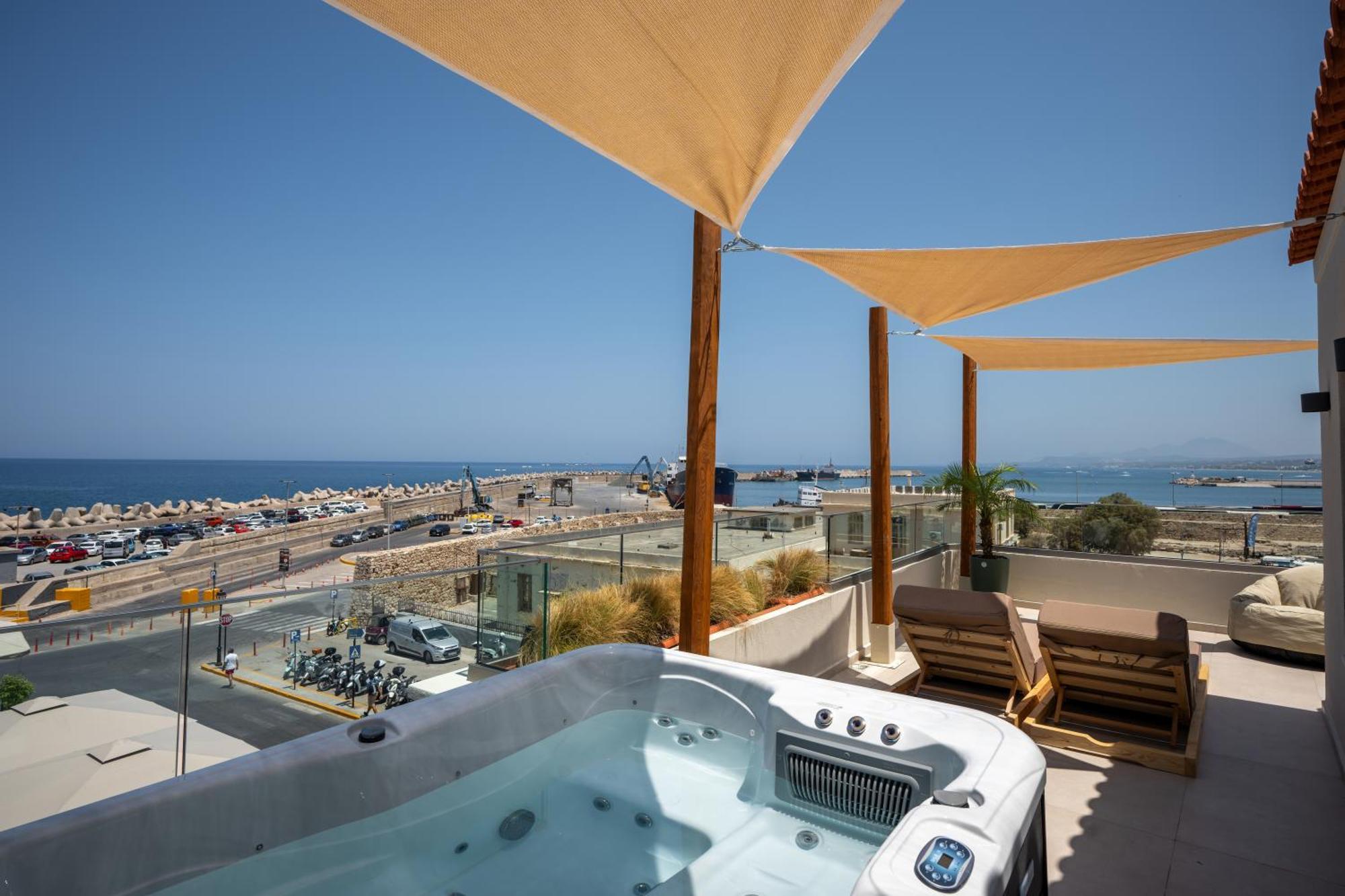 Rettimo Suites, Experience Luxury In The Heart Of Rethymno Exteriér fotografie