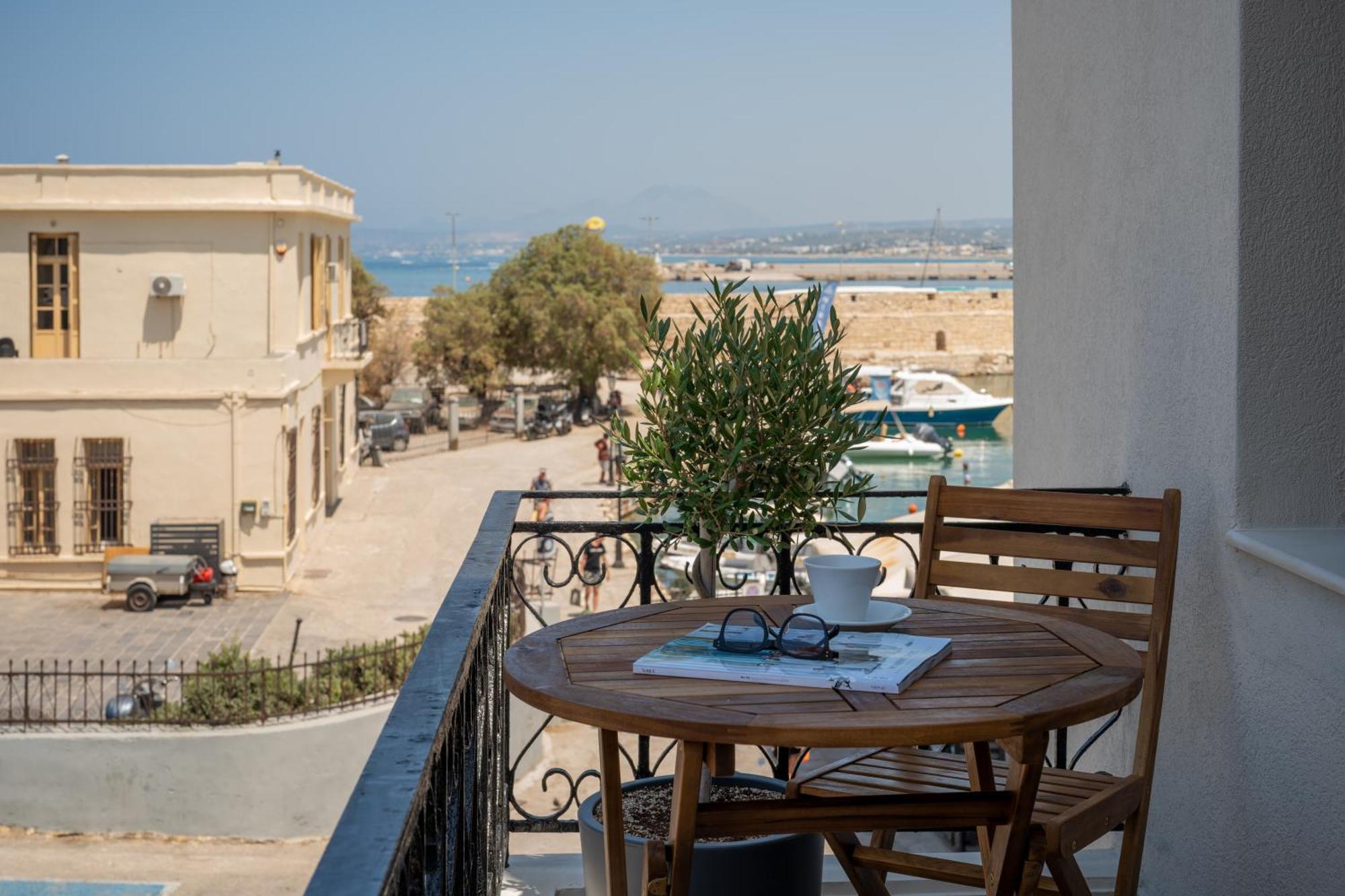 Rettimo Suites, Experience Luxury In The Heart Of Rethymno Exteriér fotografie